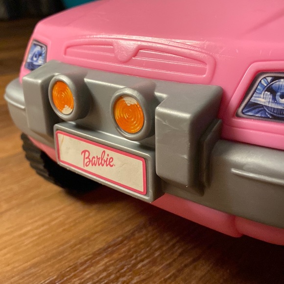 That Time She-Ra Stole Barbie’s Jeep - Picture 7 of 8